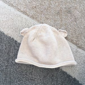 Baby hat 12 months red envelope